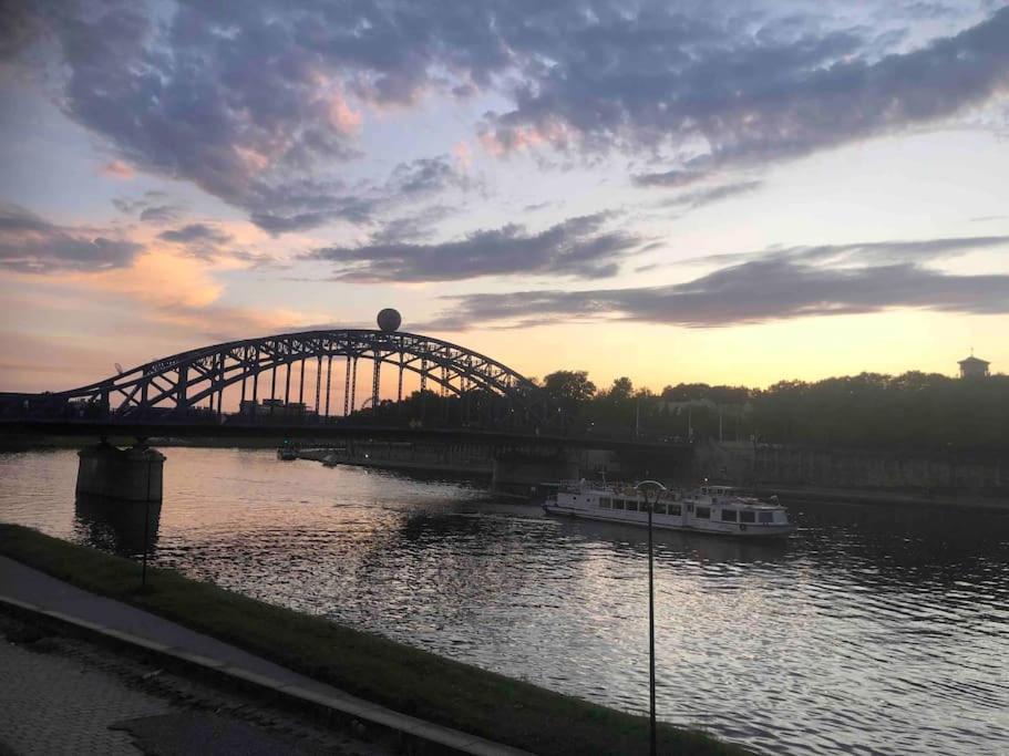 Ferienwohnung Zachod Slonca Nad Wisla Krakau Exterior foto